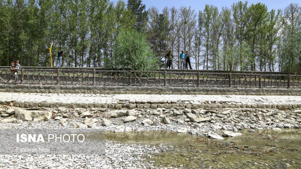 افزایش خروجی آب سد زاینده رود افزایش خروجی آب سد زاینده رود