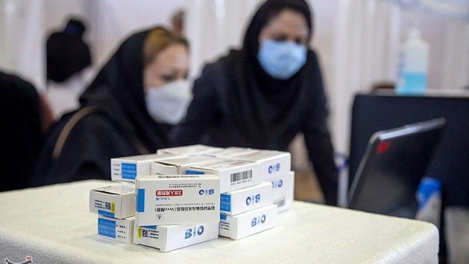 عدم تمایل مردم ارمنستان به تزریق واکسن کرونا / مسافرت ایرانیها به ارمنستان برای تزریق واکسن! عدم تمایل مردم ارمنستان به تزریق واکسن کرونا / مسافرت ایرانیها به ارمنستان برای تزریق واکسن!