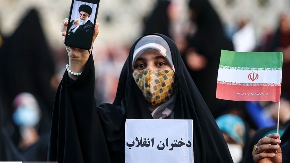 جشن عروسی دختران انقلاب