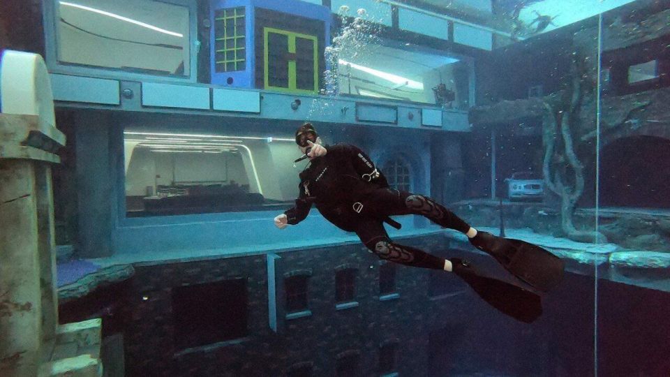 عمیقترین استخر غواصی جهان عمیقترین استخر غواصی جهان