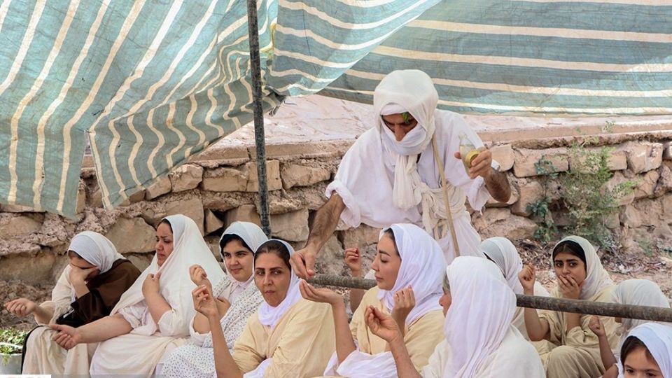 غسل تعمید کودکان مندایی در سوسنگرد غسل تعمید کودکان مندایی در سوسنگرد