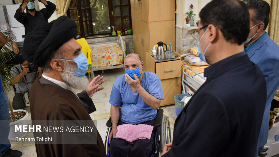 دیدار رئیس بنیاد شهید با جانبازان مرکز ثارالله دیدار رئیس بنیاد شهید با جانبازان مرکز ثارالله