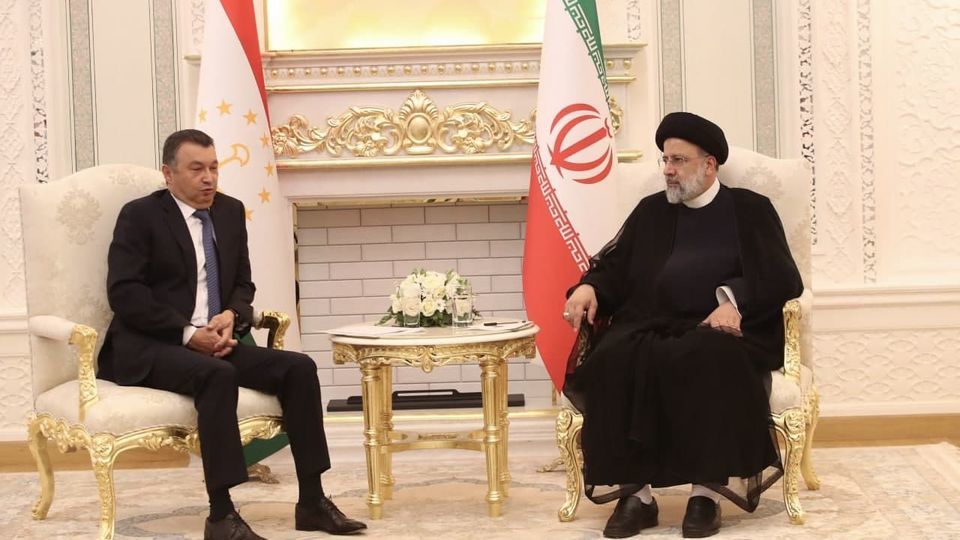 رئیس جمهور : زمینه ها و ظرفیت های لازم برای ارتقای سطح مناسبات دوجانبه کاملا فراهم است رئیس جمهور : زمینه ها و ظرفیت های لازم برای ارتقای سطح مناسبات دوجانبه کاملا فراهم است