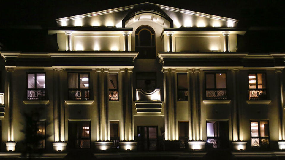 مدیرعامل توانیر: 400 هزار مشترک تهرانی، 30 برابر حد مجاز برق مصرف کردند