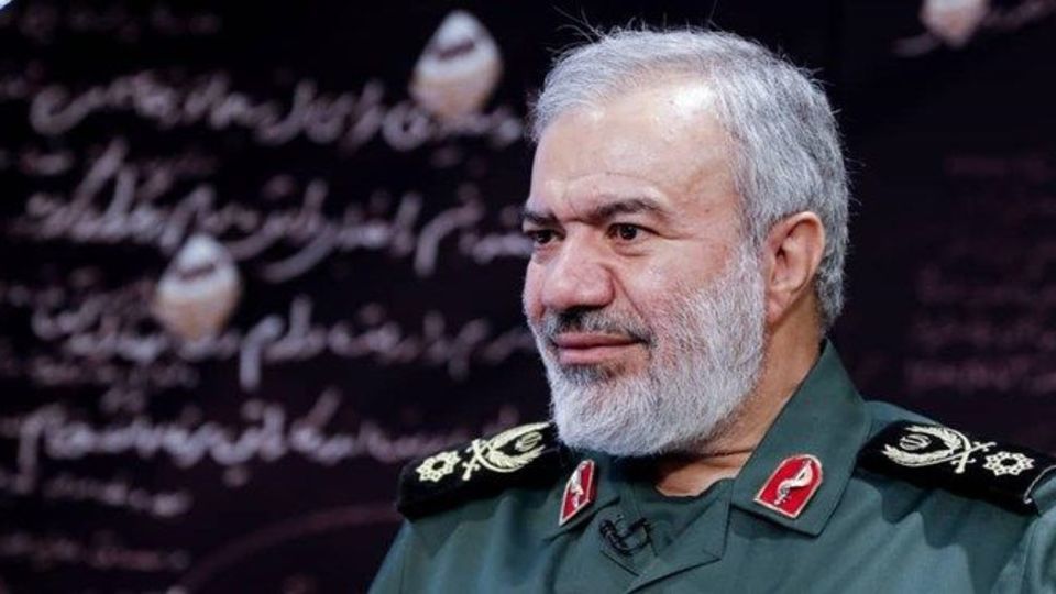 سردار فدوی: حضورمان در هر نقطه عامل برقراری امنیت است سردار فدوی: حضورمان در هر نقطه عامل برقراری امنیت است