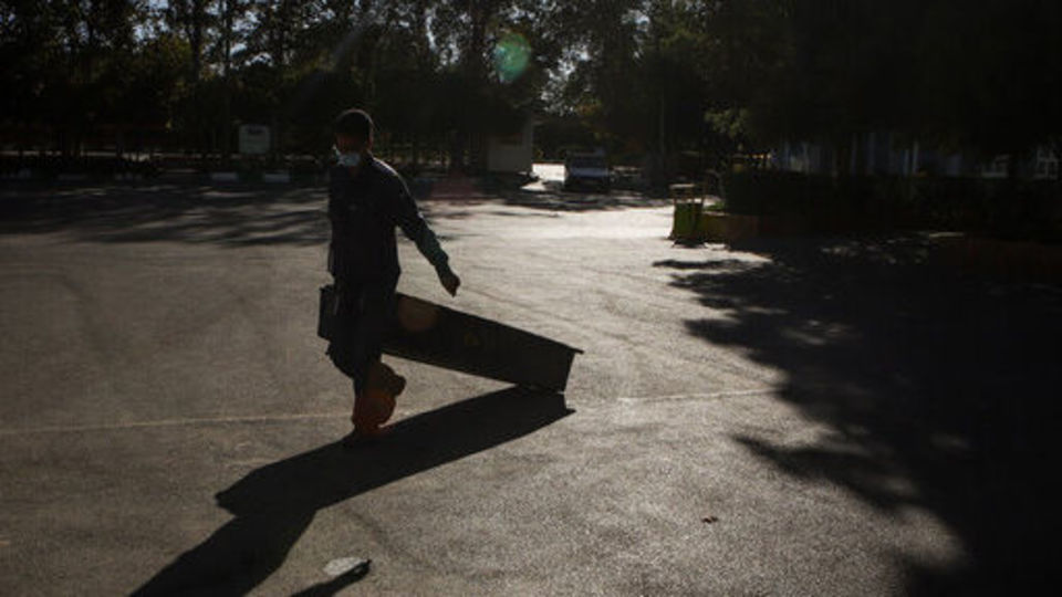 کاهش مرگهای کرونایی در واکسنزدهها / بازگشاییها عجولانه نباشد کاهش مرگهای کرونایی در واکسنزدهها / بازگشاییها عجولانه نباشد