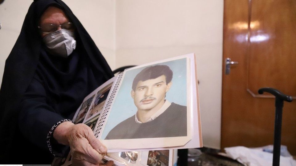 پایان ۳۳ سال چشم انتظاری مادر«شهید آقالر» پایان ۳۳ سال چشم انتظاری مادر«شهید آقالر»