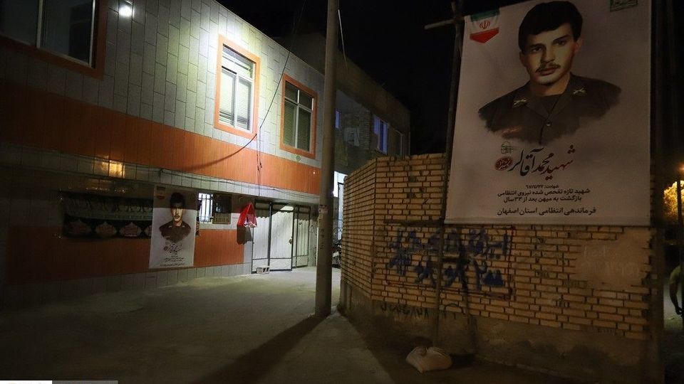 پایان ۳۳ سال چشم انتظاری مادر«شهید آقالر» پایان ۳۳ سال چشم انتظاری مادر«شهید آقالر»