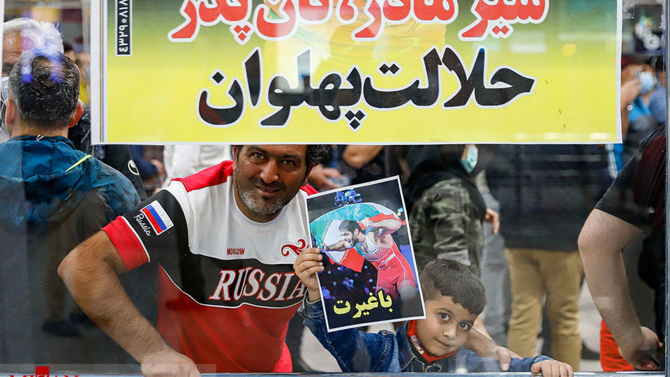 بازگشت تیم ملی کشتی فرنگی بازگشت تیم ملی کشتی فرنگی