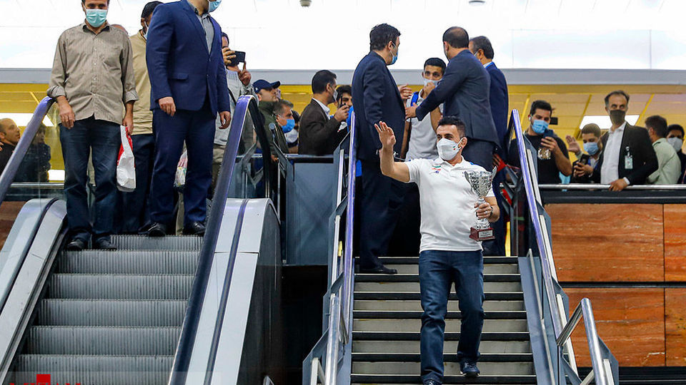 بازگشت تیم ملی کشتی فرنگی بازگشت تیم ملی کشتی فرنگی