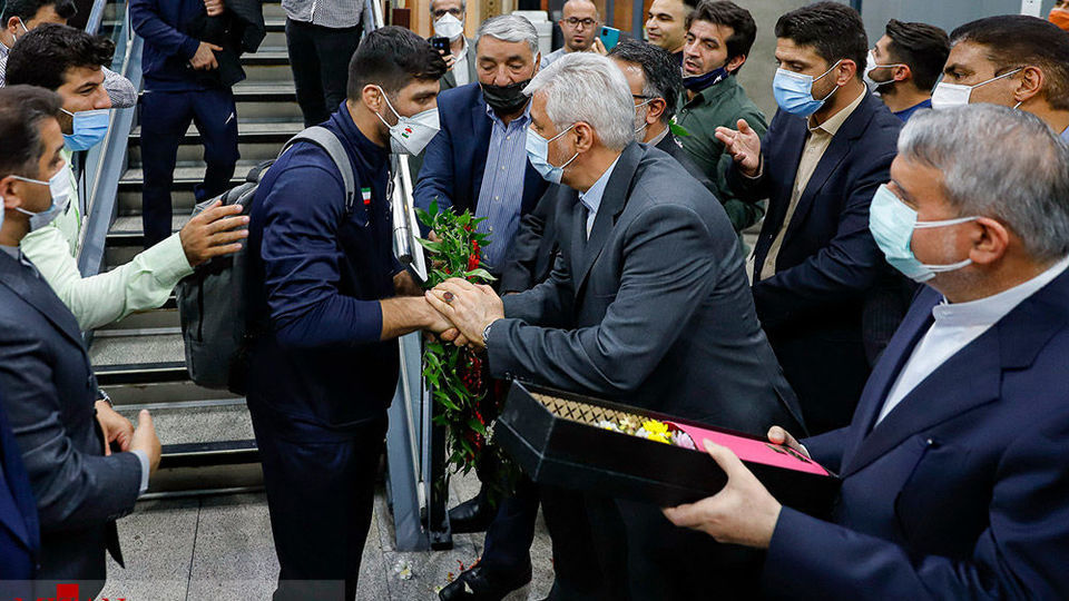 بازگشت تیم ملی کشتی فرنگی بازگشت تیم ملی کشتی فرنگی