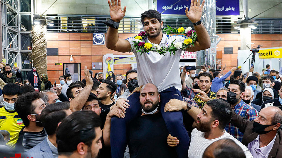 بازگشت تیم ملی کشتی فرنگی بازگشت تیم ملی کشتی فرنگی