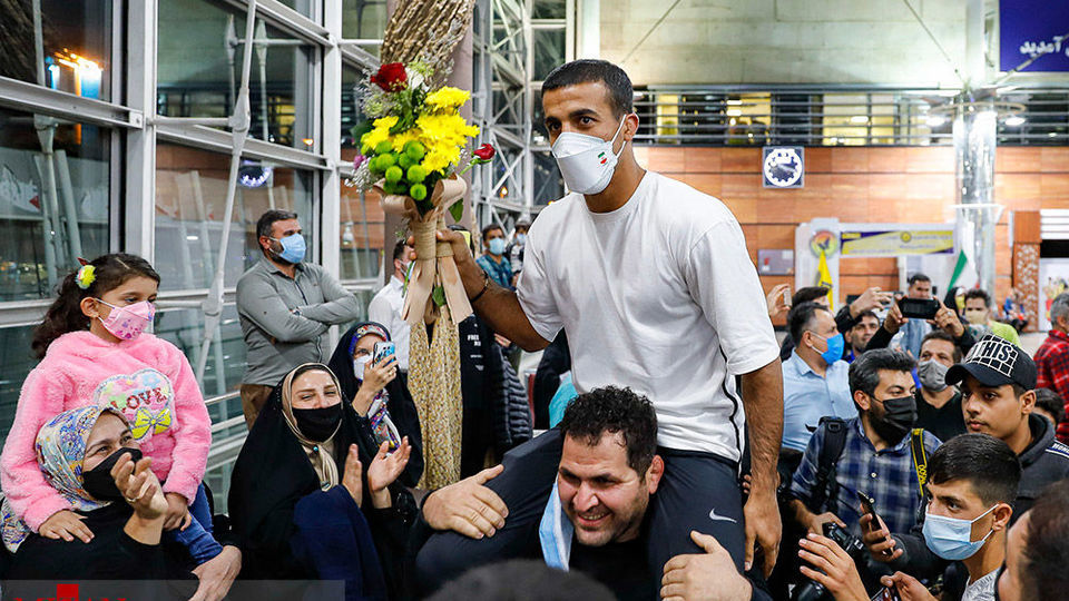 بازگشت تیم ملی کشتی فرنگی بازگشت تیم ملی کشتی فرنگی