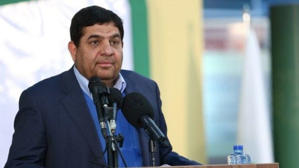 مخبر: باید با مسئولیت پذیری جمعی پای نسخه نجات اقتصاد کشور بایستیم مخبر: باید با مسئولیت پذیری جمعی پای نسخه نجات اقتصاد کشور بایستیم