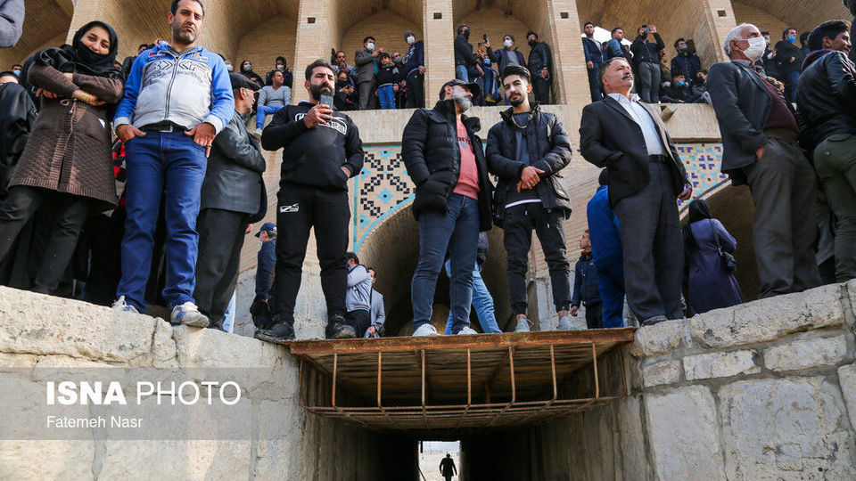 تجمعات اعتراضی مردم و کشاورزان اصفهان تجمعات اعتراضی مردم و کشاورزان اصفهان