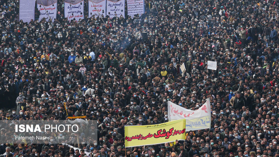تجمعات اعتراضی مردم و کشاورزان اصفهان تجمعات اعتراضی مردم و کشاورزان اصفهان