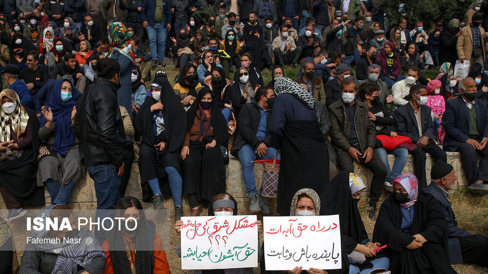 تجمعات اعتراضی مردم و کشاورزان اصفهان تجمعات اعتراضی مردم و کشاورزان اصفهان