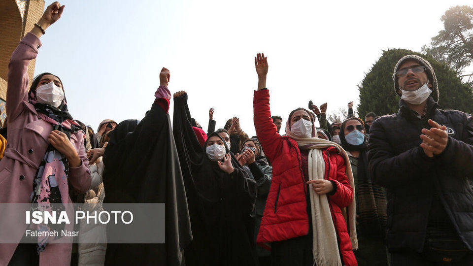 تجمعات اعتراضی مردم و کشاورزان اصفهان تجمعات اعتراضی مردم و کشاورزان اصفهان