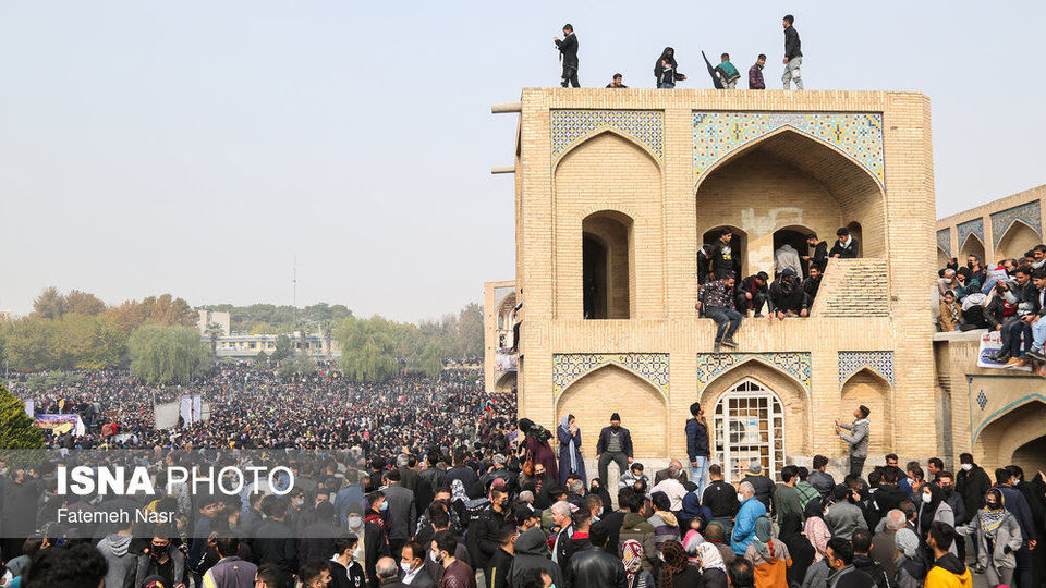 تجمعات اعتراضی مردم و کشاورزان اصفهان تجمعات اعتراضی مردم و کشاورزان اصفهان