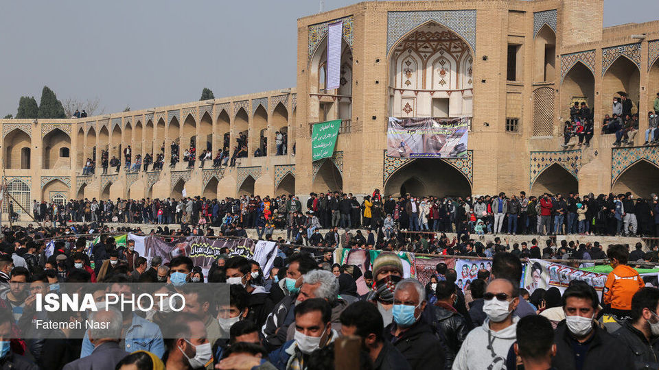 تجمعات اعتراضی مردم و کشاورزان اصفهان تجمعات اعتراضی مردم و کشاورزان اصفهان