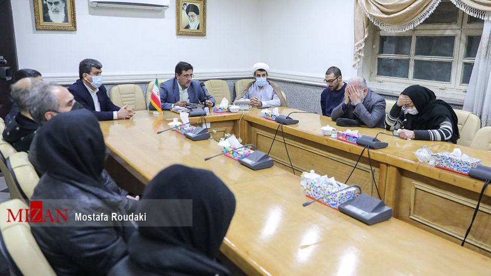 آخرین تلاشها برای جلب رضایت خانواده غزاله شکور و عفو آرمان عبدالعالی آخرین تلاشها برای جلب رضایت خانواده غزاله شکور و عفو آرمان عبدالعالی