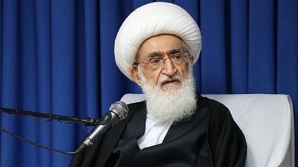آیت‌الله نوری همدانی: مدیران در سطح ضعیف‌ترین مردم زندگی کنند