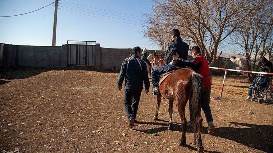 باشگاه اسب سواری معلولان باشگاه اسب سواری معلولان