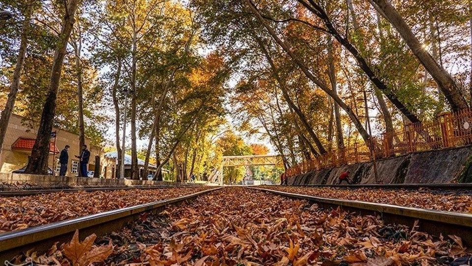 ایستگاه راه آهن و آبشار بیشه - خرم آباد ایستگاه راه آهن و آبشار بیشه - خرم آباد