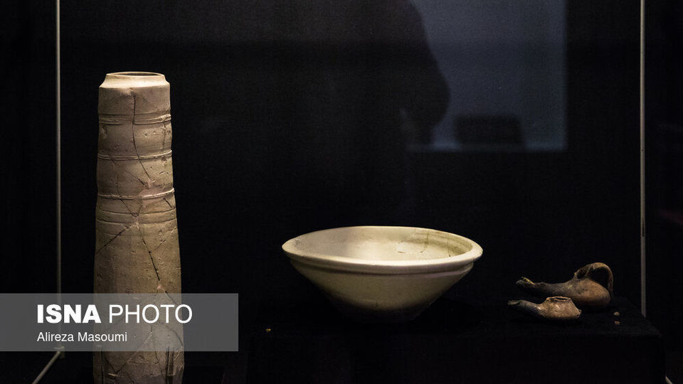 نمایش دستاوردهای معدنکاوی ایران و آلمان در موزه ملی نمایش دستاوردهای معدنکاوی ایران و آلمان در موزه ملی