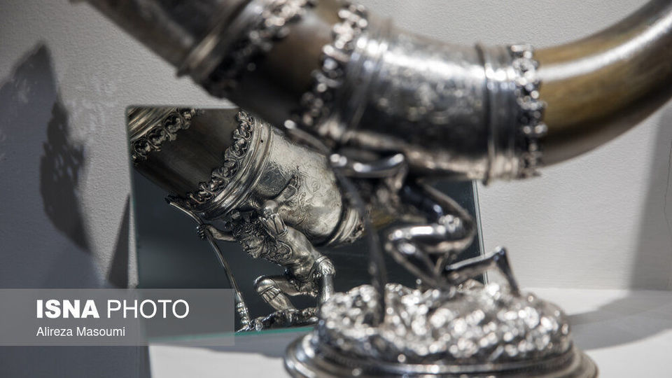 نمایش دستاوردهای معدنکاوی ایران و آلمان در موزه ملی نمایش دستاوردهای معدنکاوی ایران و آلمان در موزه ملی