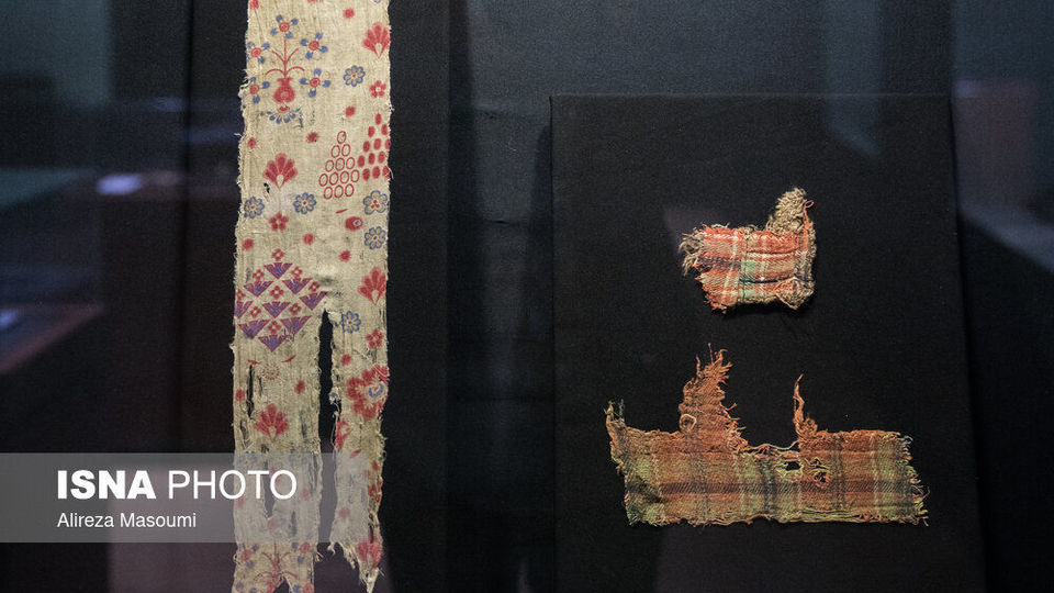 نمایش دستاوردهای معدنکاوی ایران و آلمان در موزه ملی نمایش دستاوردهای معدنکاوی ایران و آلمان در موزه ملی