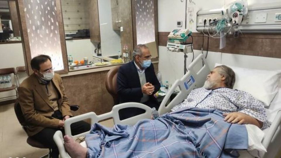 عیادت معاون رئیسجمهور از نادر طالبزاده عیادت معاون رئیسجمهور از نادر طالبزاده