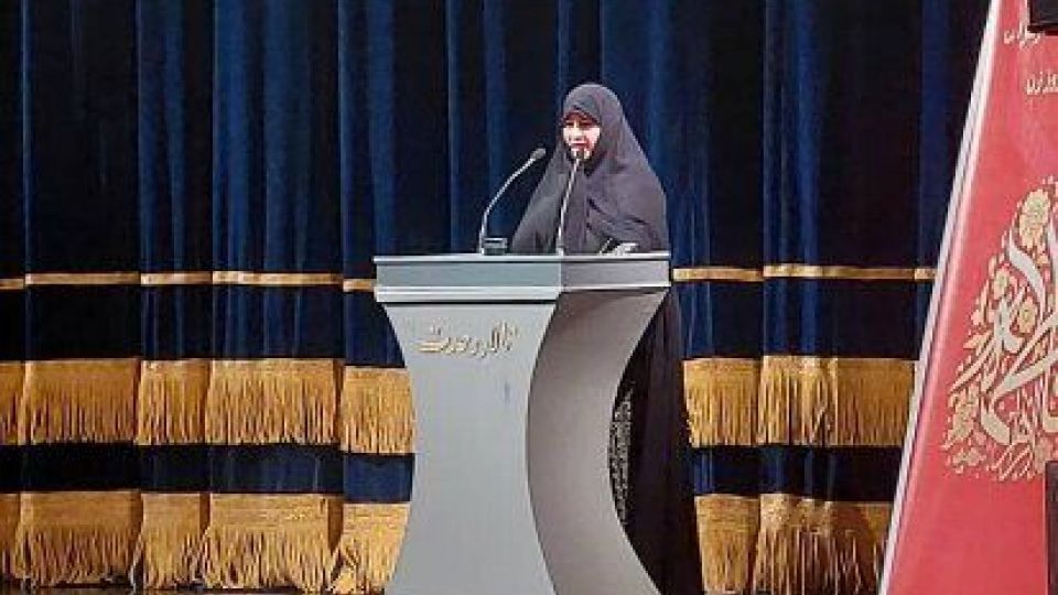 درخواست همسر رئیسجمهور از اعضای دولت درخواست همسر رئیسجمهور از اعضای دولت