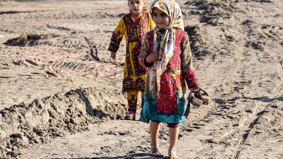 زندگی پس از سیل - کرمان زندگی پس از سیل - کرمان