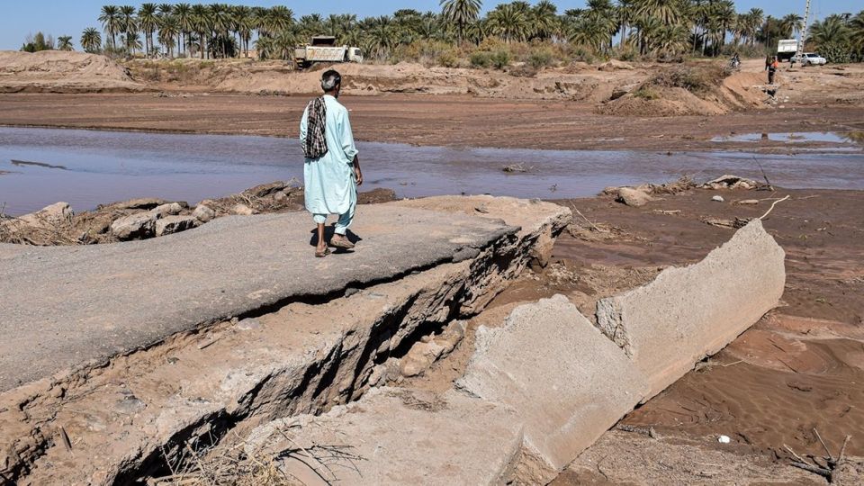 زندگی پس از سیل - کرمان زندگی پس از سیل - کرمان