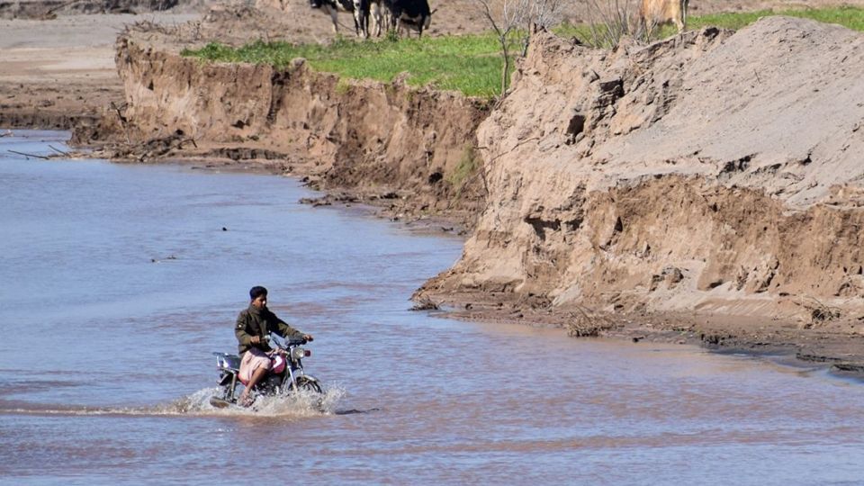 زندگی پس از سیل - کرمان زندگی پس از سیل - کرمان