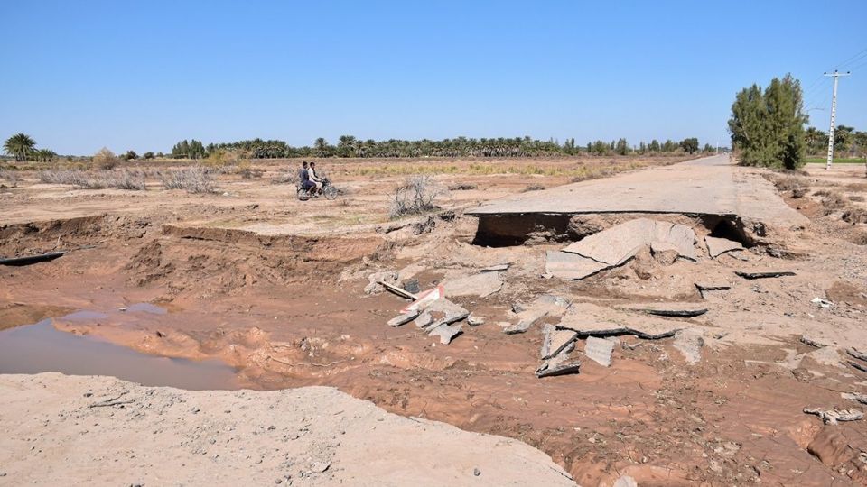 زندگی پس از سیل - کرمان زندگی پس از سیل - کرمان