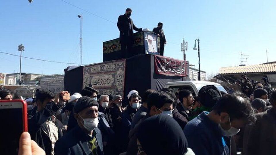 وداع ابدی مردم قم با پیکر پاک مرجع عظیم الشأن شیعیان و بدرقه به سوی کربلای معلی