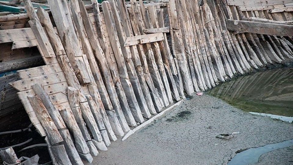 لنج های به گِل نشسته - آبادان لنج های به گِل نشسته - آبادان