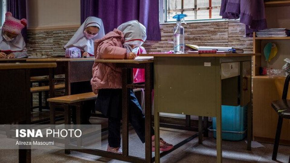 دریافت هزینه از والدین به بهانه تعبیه فن تهویه غیر قانونی است