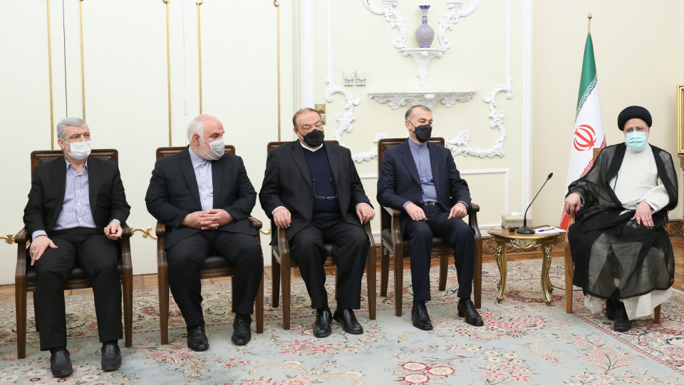 دیدار نوروزی مقامات کشوری و لشکری با رئیسجمهور دیدار نوروزی مقامات کشوری و لشکری با رئیسجمهور