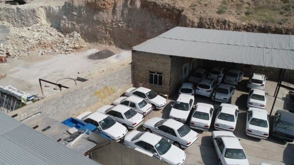 کشف خودروهای احتکار شده در شیراز