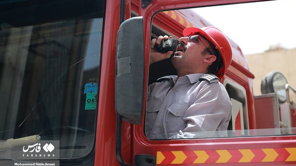 ریزش «متروپُل» در آبادان ریزش «متروپُل» در آبادان