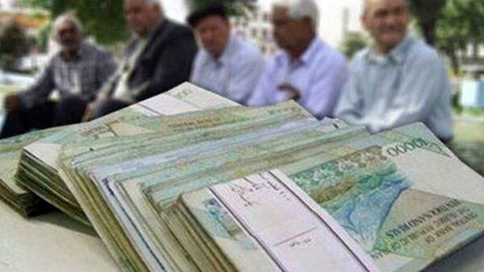 دستور رئیس جمهوری به مخبر برای بررسی میزان دریافتی بازنشستگان