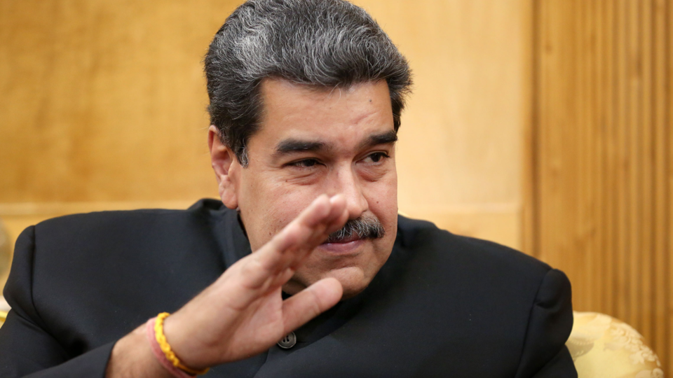 روایت مادورو از آشنایی نزدیکش با سردار سلیمانی/ قرن بیست و یکم قرن مقاومت است روایت مادورو از آشنایی نزدیکش با سردار سلیمانی/ قرن بیست و یکم قرن مقاومت است