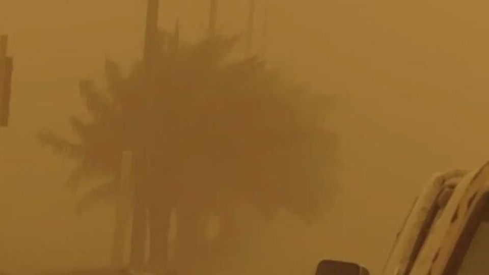 تعلیق پروازهای فرودگاه بغداد و نجف به دلیل گرد و غبار