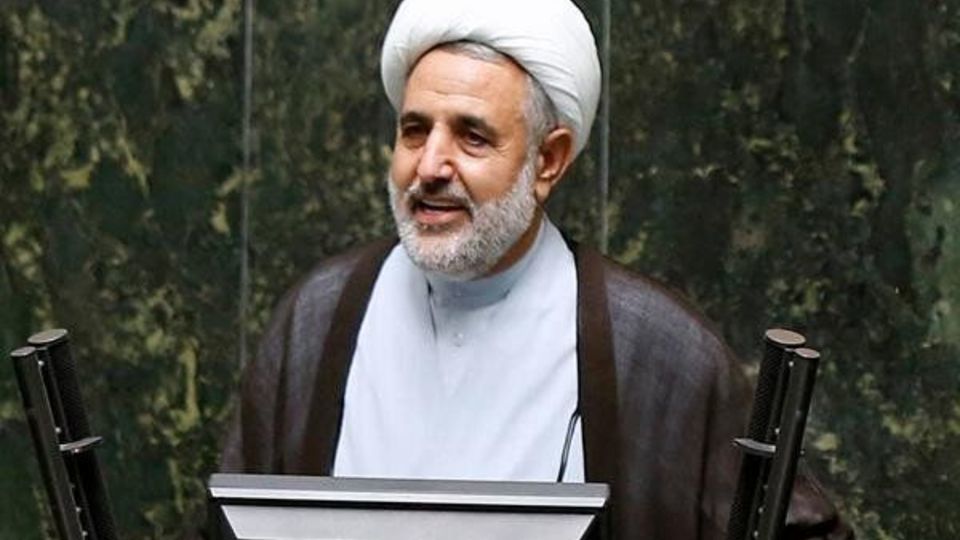 ذوالنور: سگ‌گردانی مردم را اذیت می‌کند