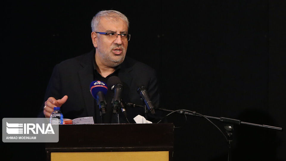 وزیر نفت: توسعه میدان آزادگان 115 میلیارد دلار درآمدزایی برای کشور دارد