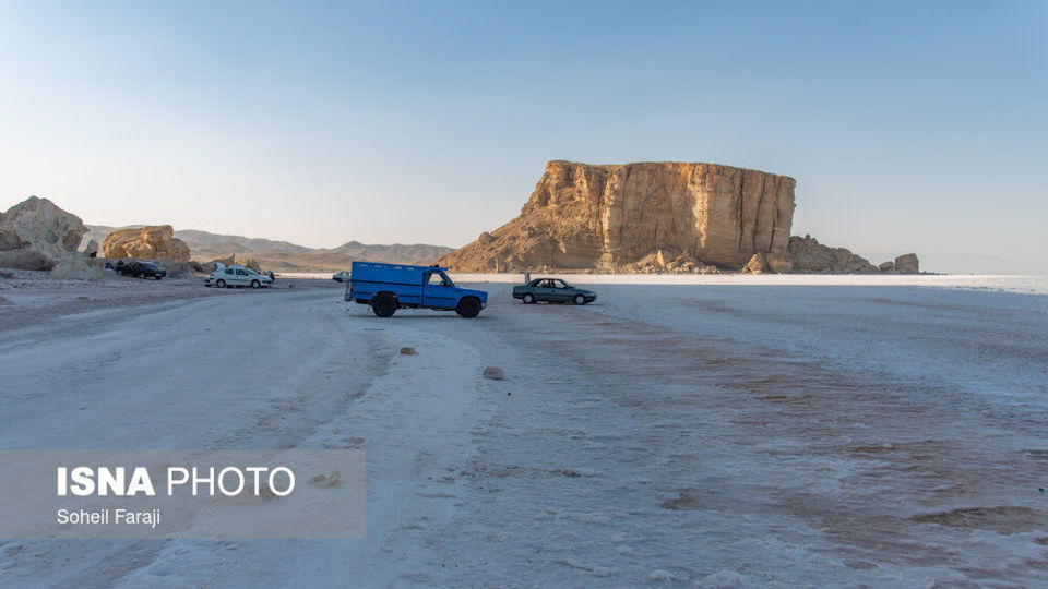 خشک شدن ۹۵ درصد آب دریاچه ارومیه خشک شدن ۹۵ درصد آب دریاچه ارومیه