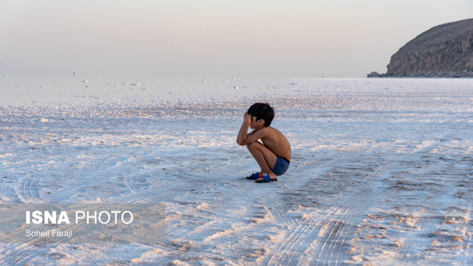 خشک شدن ۹۵ درصد آب دریاچه ارومیه خشک شدن ۹۵ درصد آب دریاچه ارومیه